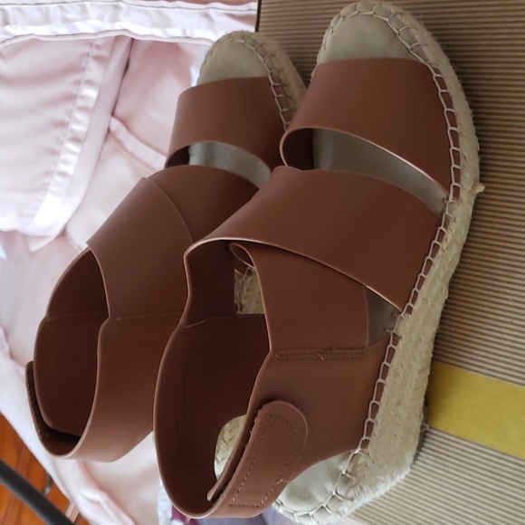 Espadrille wedge leather sandals - Picture 2 of 5